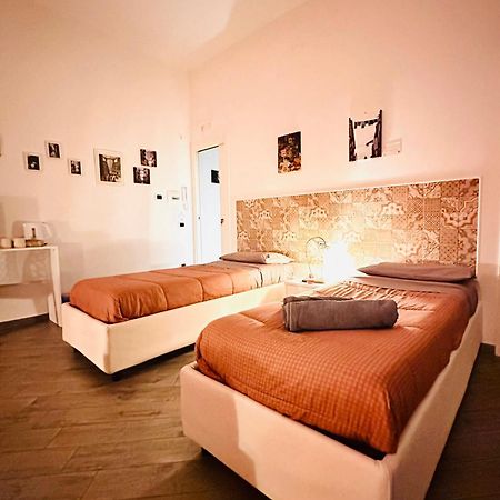 B&B Cosmoneapolitan Exteriör bild